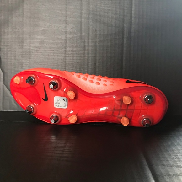 Nike Magista Opus II SG-PRO ACC Men Soccer Cleats - Picture 4 of 5